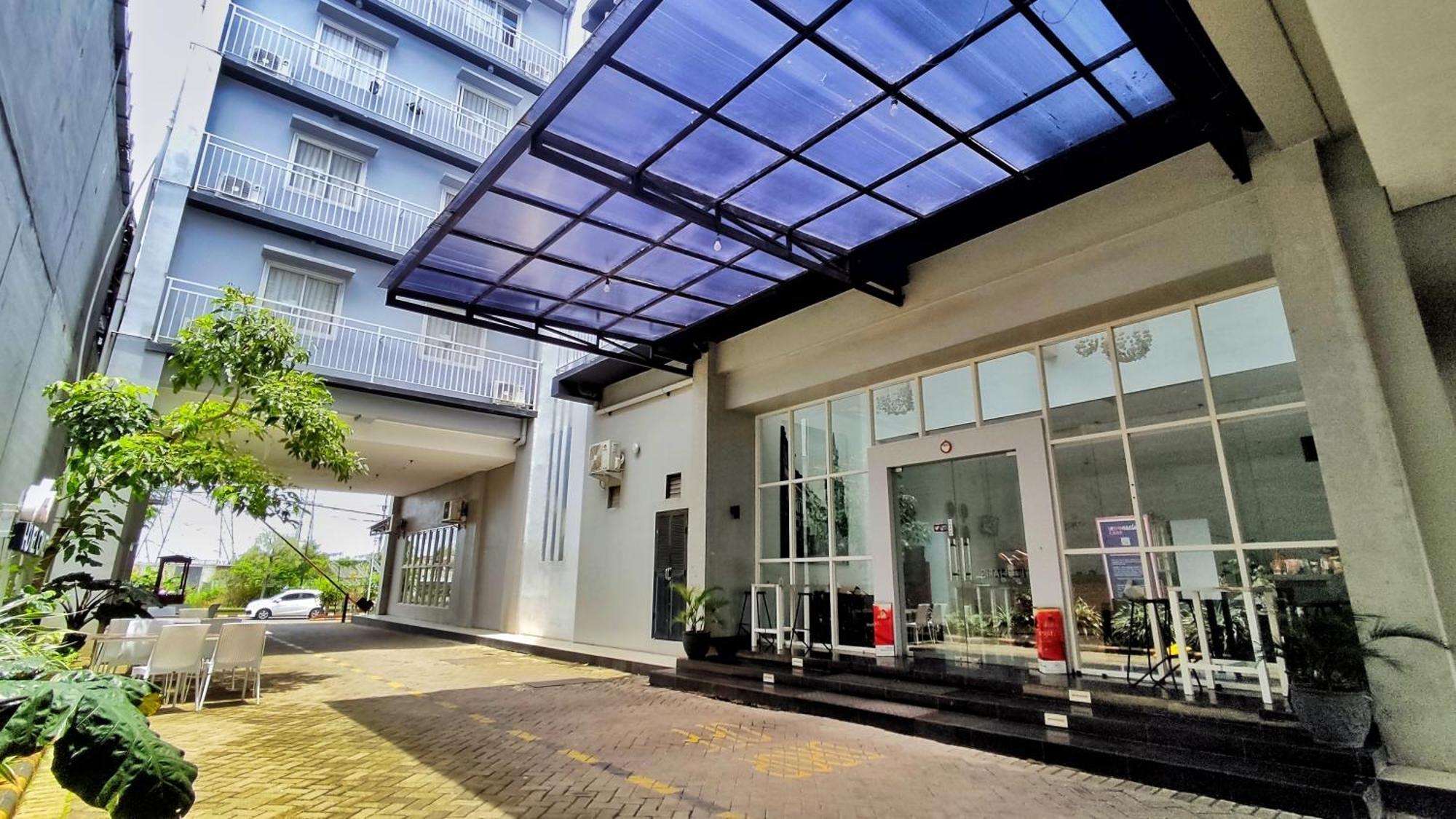 Votel Hotel Charis Tuban Tuban  Екстер'єр фото