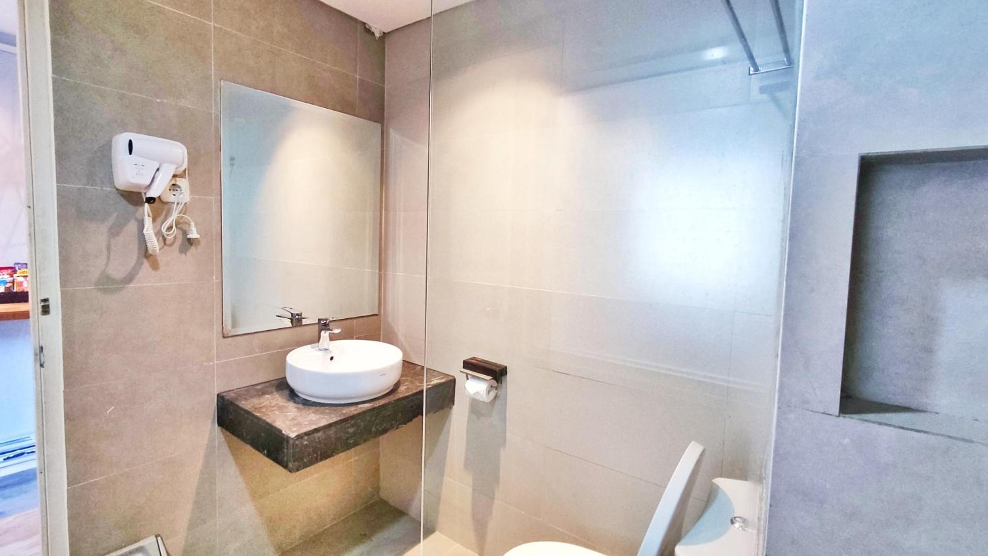 Votel Hotel Charis Tuban Tuban  Екстер'єр фото