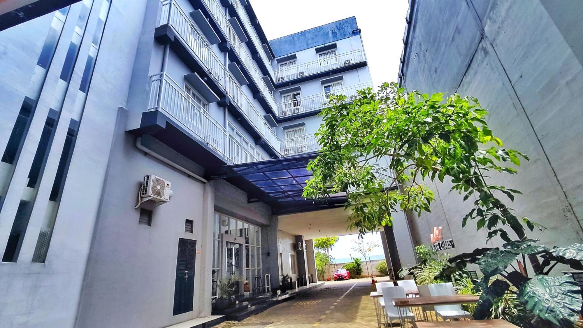 Votel Hotel Charis Tuban Tuban  Екстер'єр фото