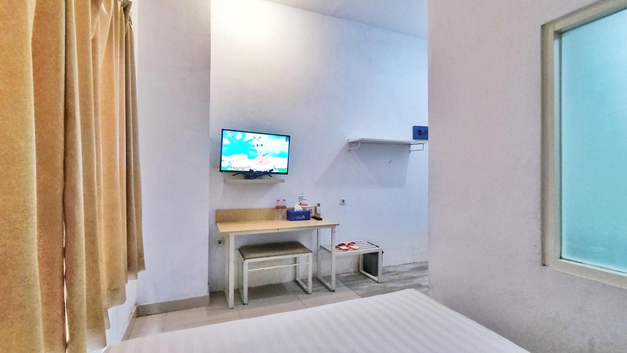 Votel Hotel Charis Tuban Tuban  Екстер'єр фото